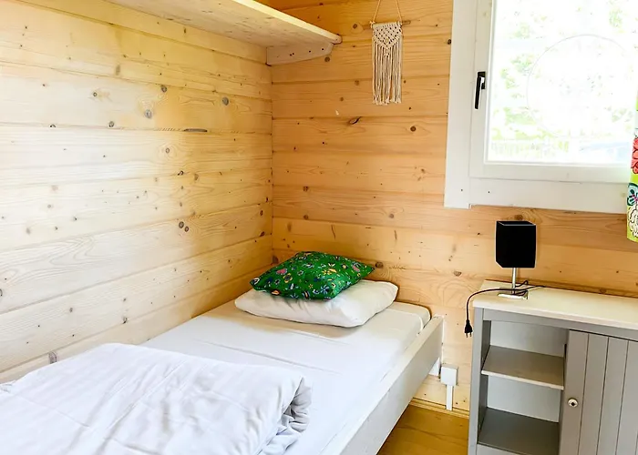 Дом отдыха Letniskowe Drewniane Szenodo Na Jodlowej Debina (Ustka)