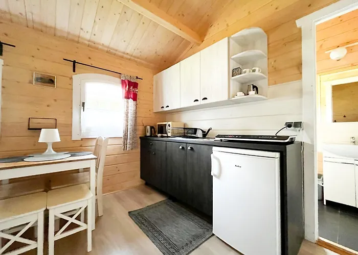 Letniskowe Drewniane Szenodo Na Jodlowej *