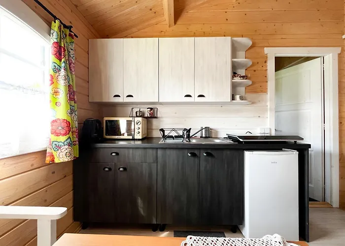 Letniskowe Drewniane Szenodo Na Jodlowej Дом отдыха *